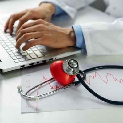 consulta cardiológica